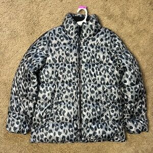 Leopard Print Old Navy Puffer Jacket Size Medium
